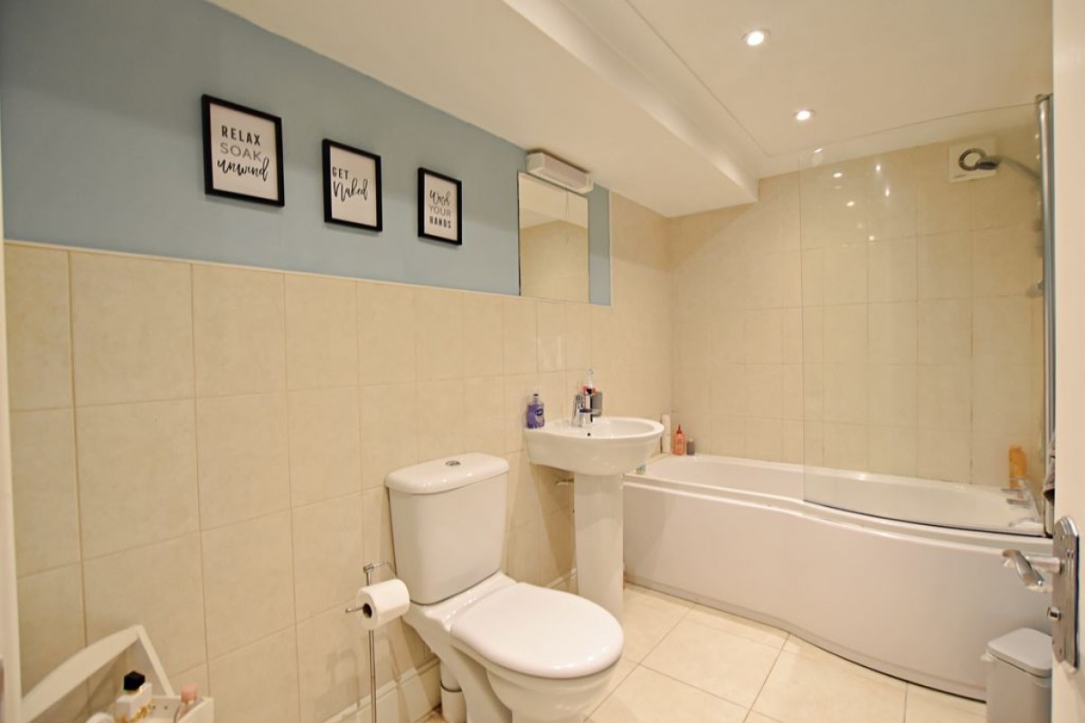 Images for Church Road, Branston, Lincoln