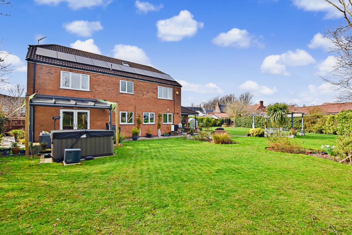 Images for Manor Close, Eagle, Lincoln