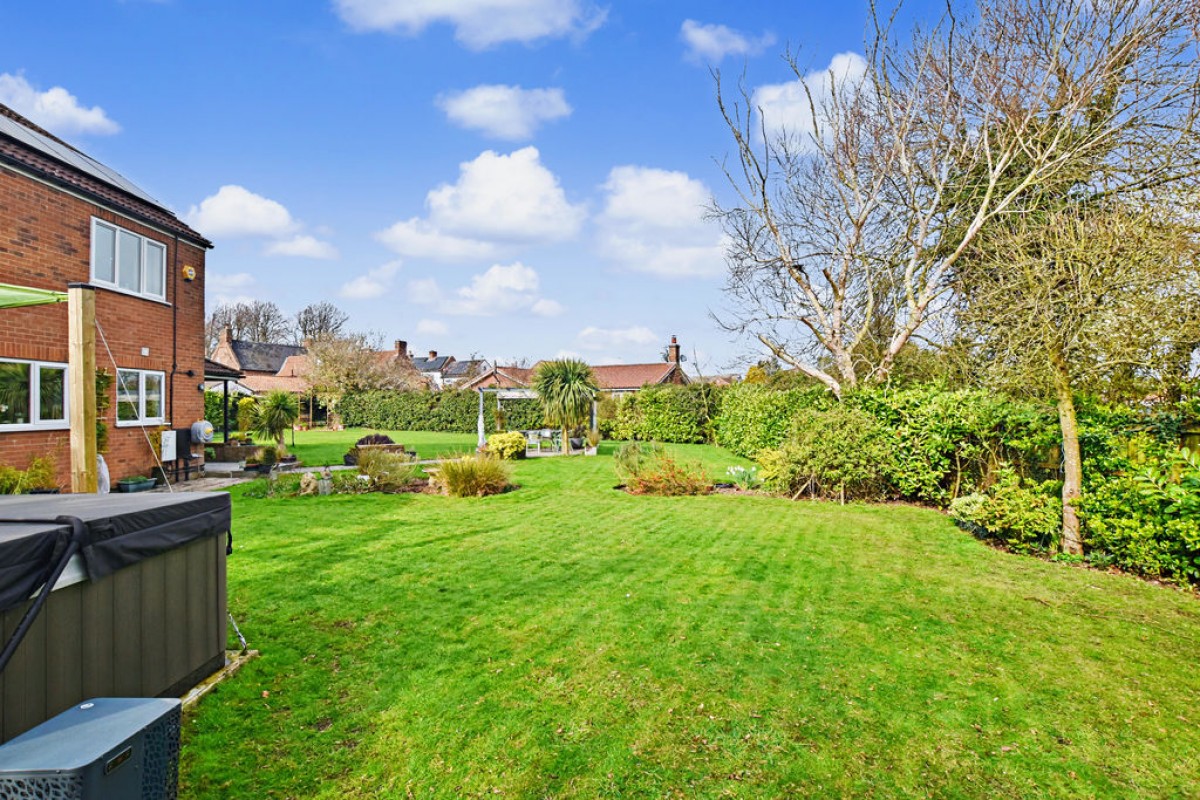 Images for Manor Close, Eagle, Lincoln