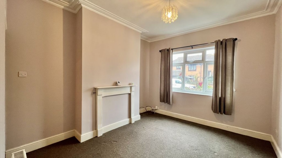 Images for 21 Queen Street, Scunthorpe