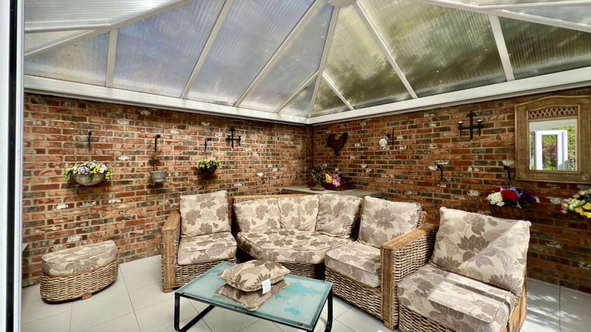 Images for 28 Tee Lane, Burton Upon Stather