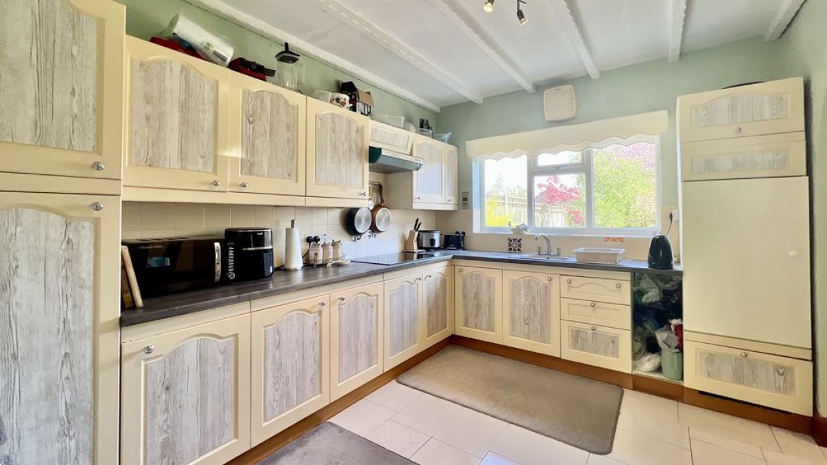 Images for 28 Tee Lane, Burton Upon Stather