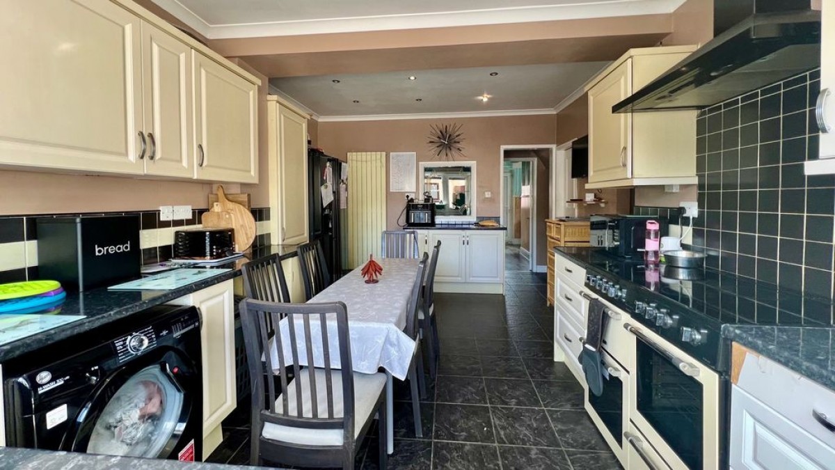 Images for Holland Avenue, Scunthorpe