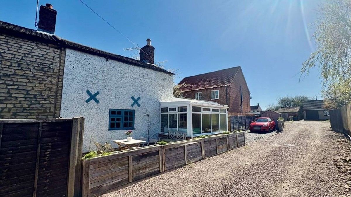 Images for Lincoln Road, Metheringham, Lincoln