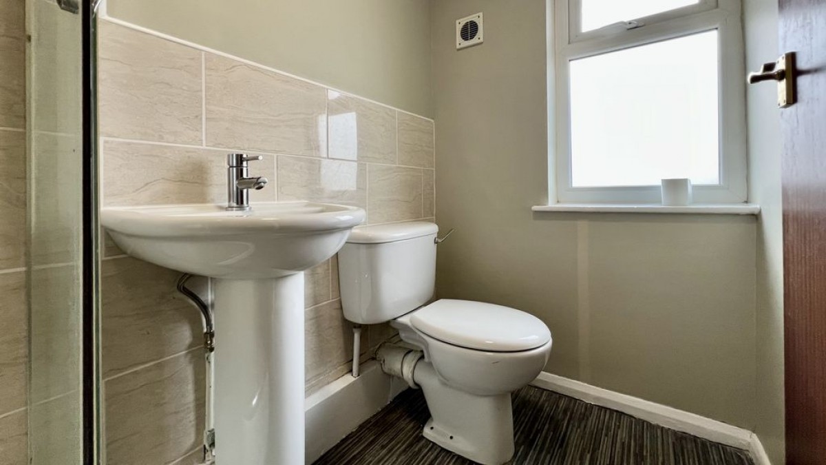 Images for 21 & 21a Queen Street, Scunthorpe