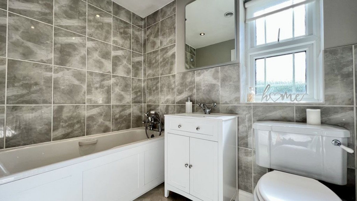 Images for Johnson Drive, Scotter