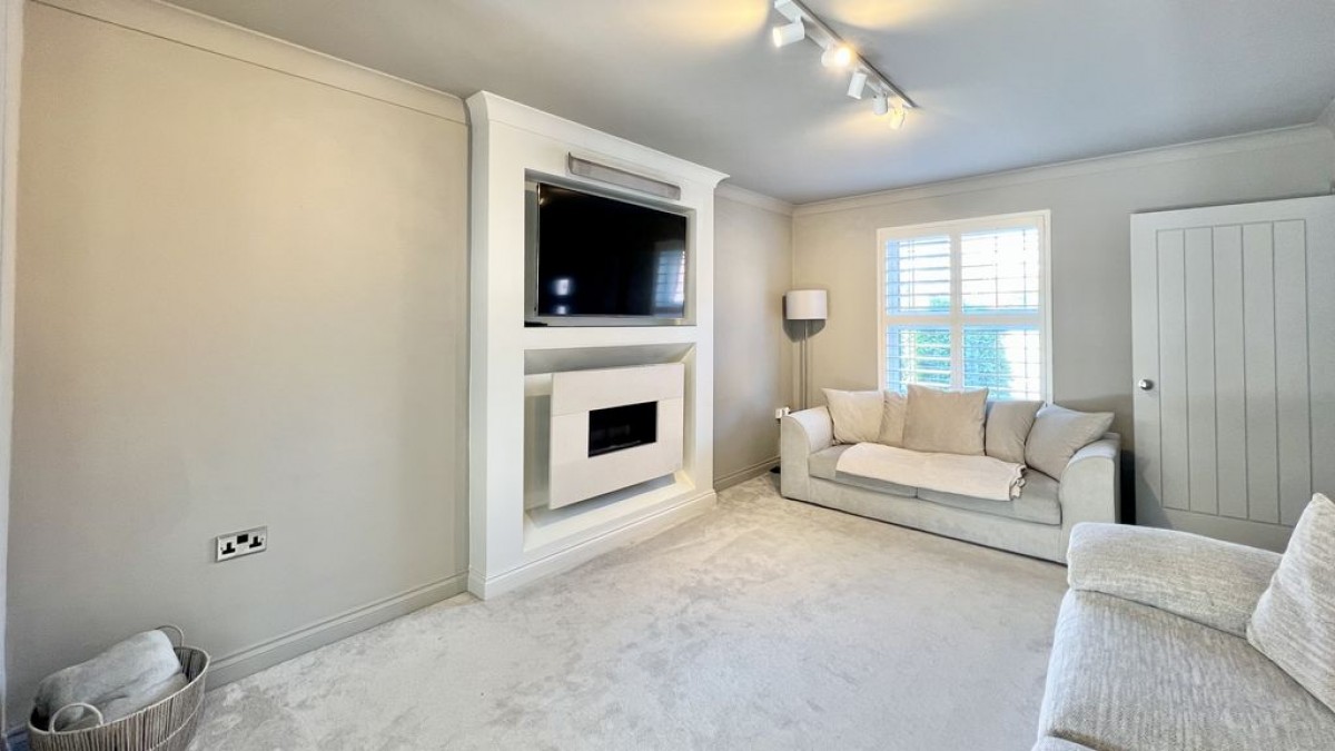 Images for Johnson Drive, Scotter