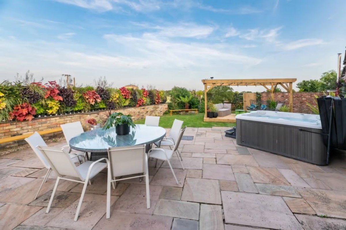 Images for Glebe Farm, Scampton