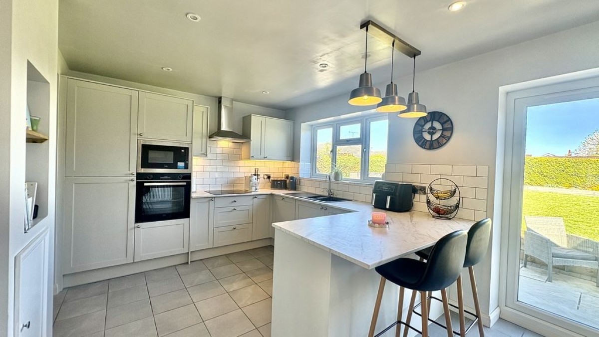 Images for Woodhall Crescent, Saxilby, Lincoln