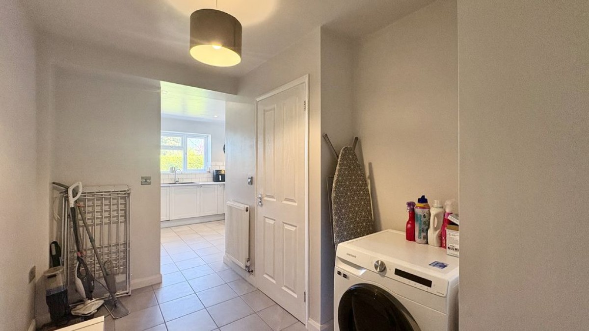 Images for Woodhall Crescent, Saxilby, Lincoln