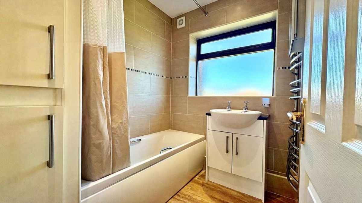 Images for Bentley Drive, Bracebridge Heath, Lincoln