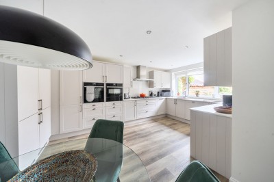 Images for Hales Barn, Church Lane, Navenby EAID:Starkey & Brown Scunthorpe BID:Starkey&Brown Lincoln