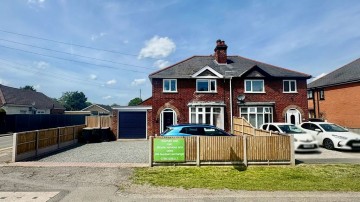Lincoln Road, North Hykeham, Lincoln