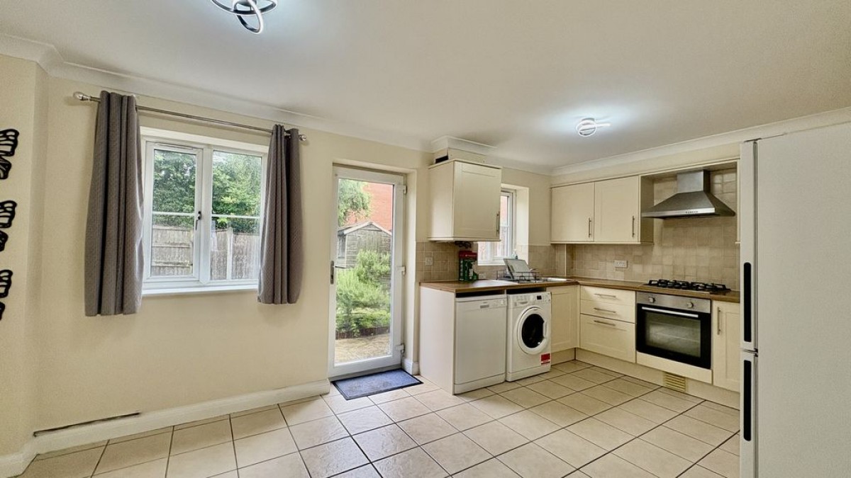 Images for Poplars Grove, Lincoln