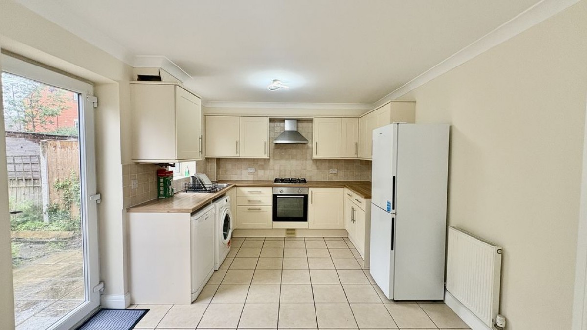Images for Poplars Grove, Lincoln
