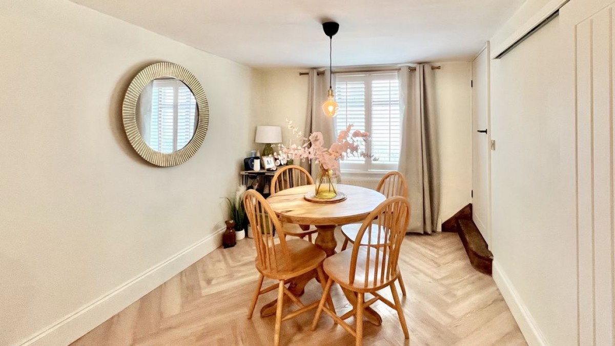 Images for Earlsgate, Winterton