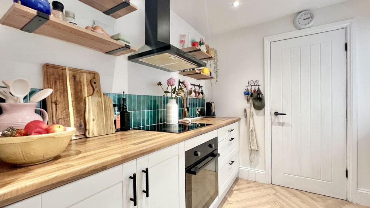 Images for Earlsgate, Winterton