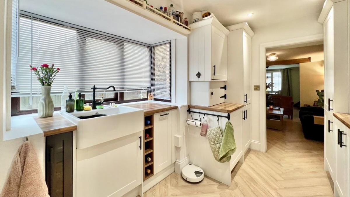 Images for Earlsgate, Winterton