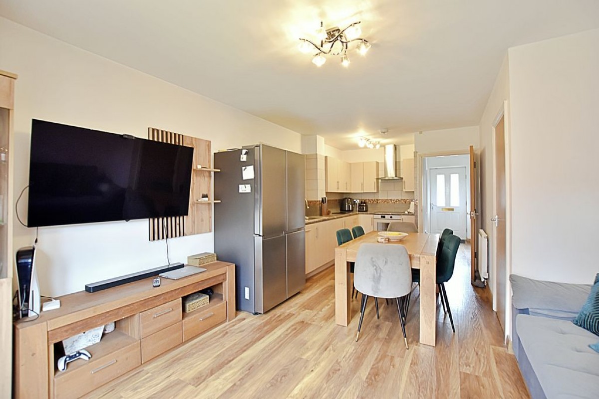 Images for Iris Crescent, Lincoln