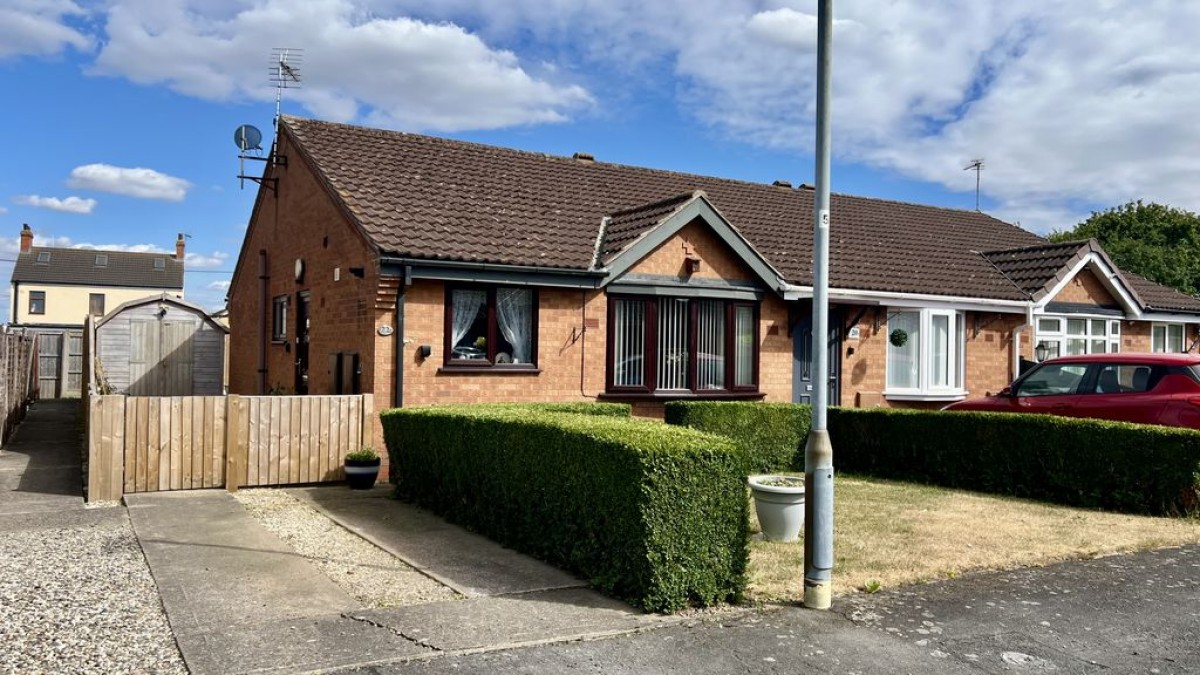 Images for Farm Close, Gunness