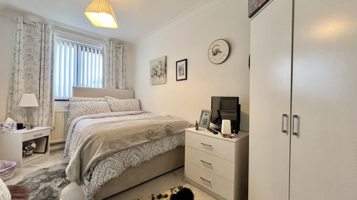 Images for Farm Close, Gunness