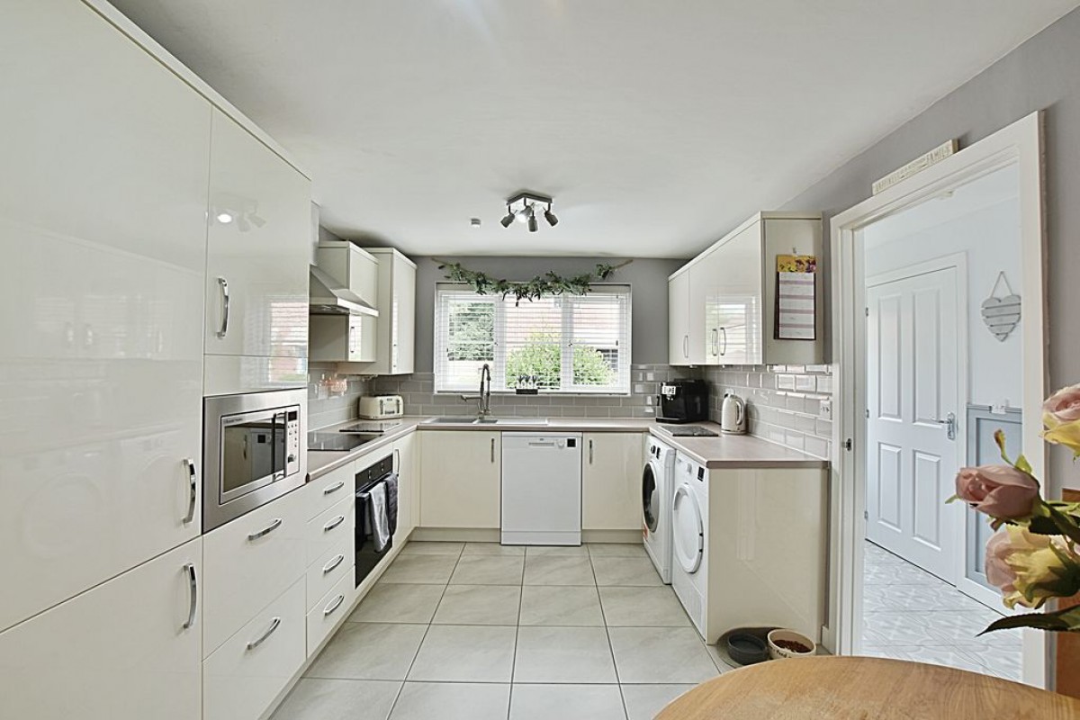 Images for Thistle Way, Witham St. Hughs