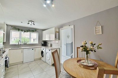 Images for Thistle Way, Witham St. Hughs EAID:Starkey & Brown Scunthorpe BID:Starkey&Brown Lincoln