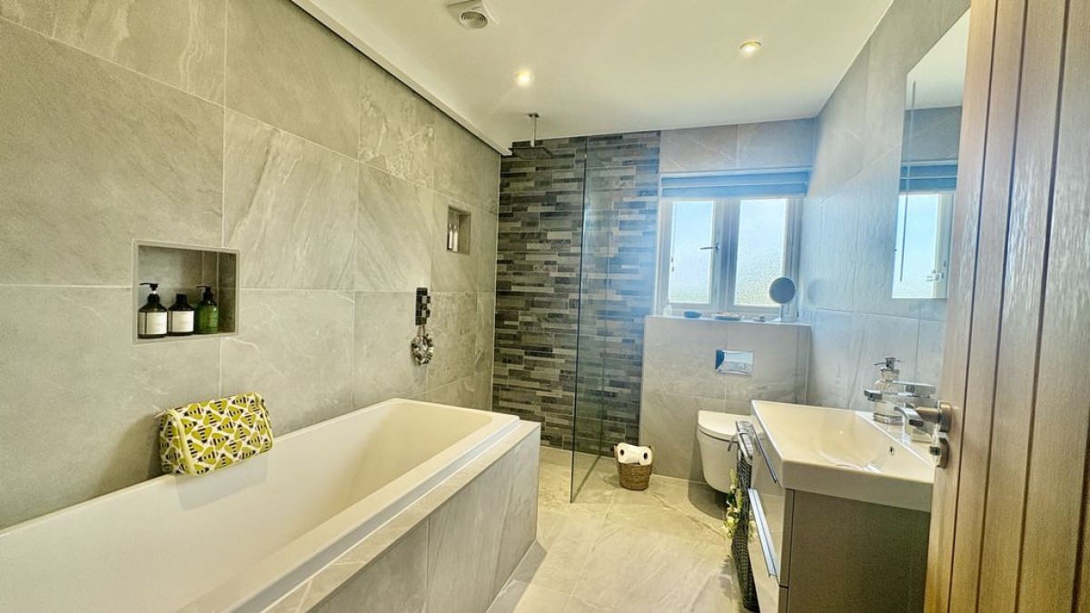 Images for Church Farm Road, South Kelsey