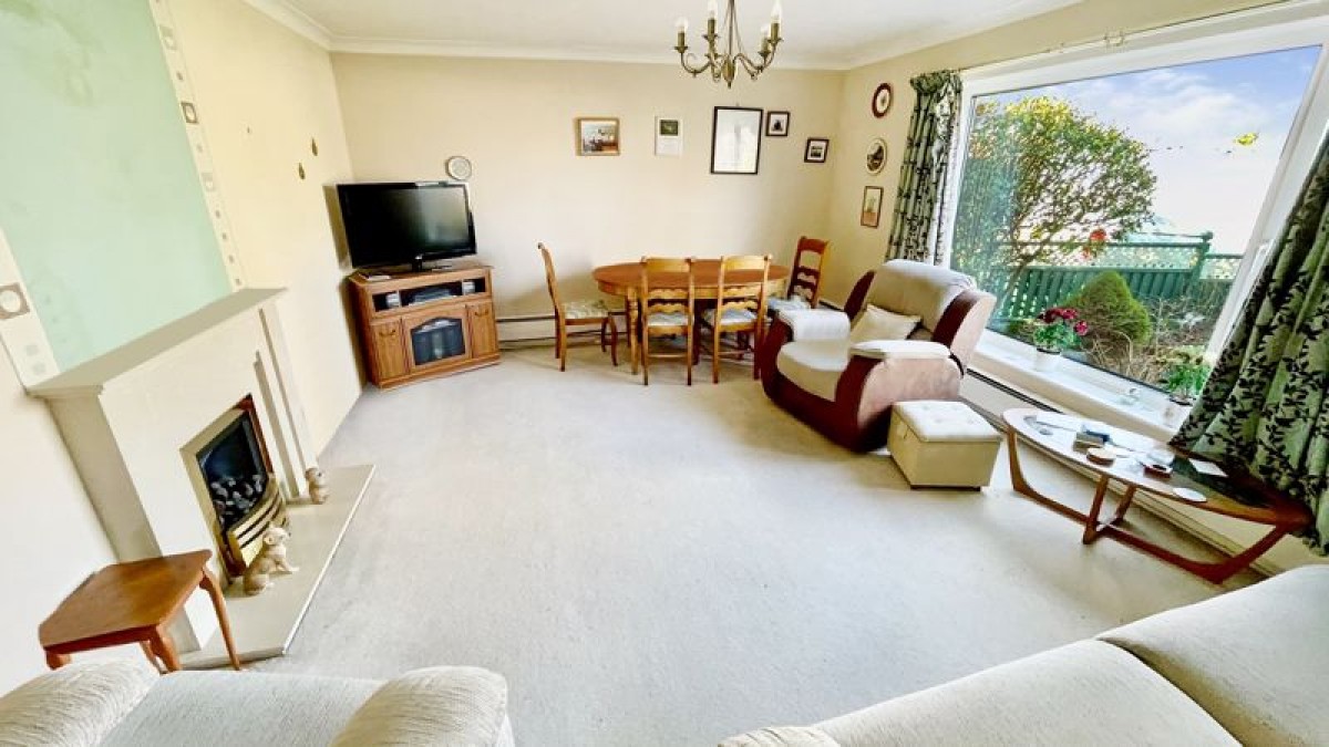 Images for The Rise, Navenby, Lincoln