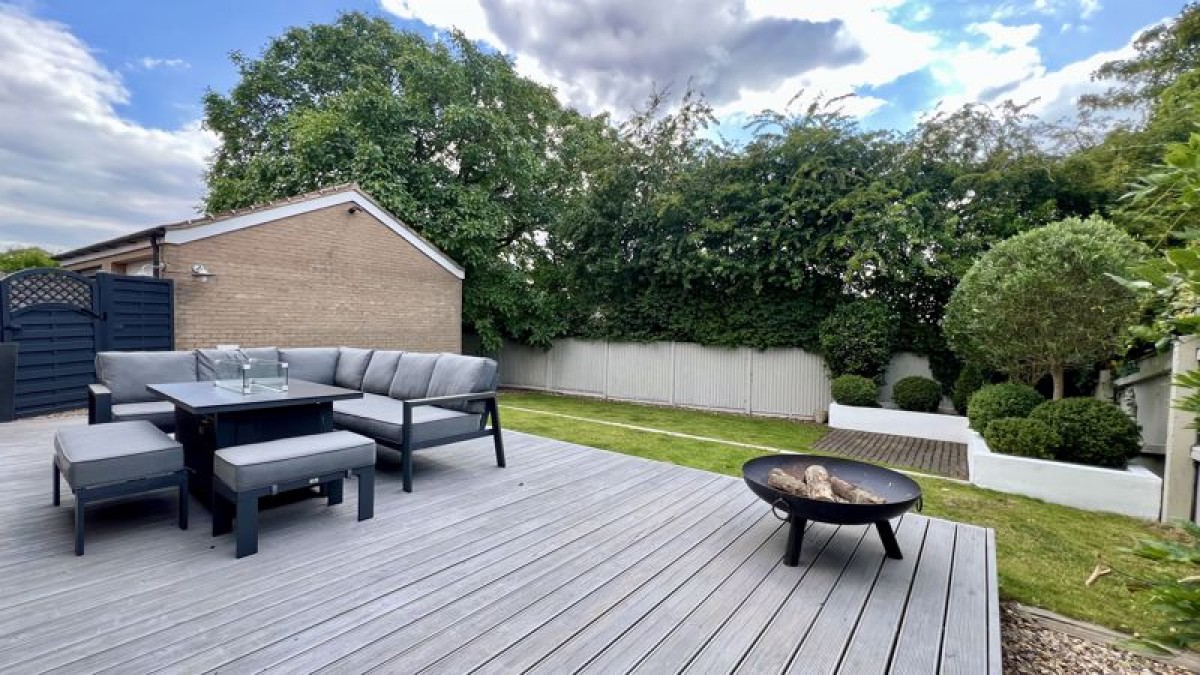 Images for Johnson Drive, Scotter