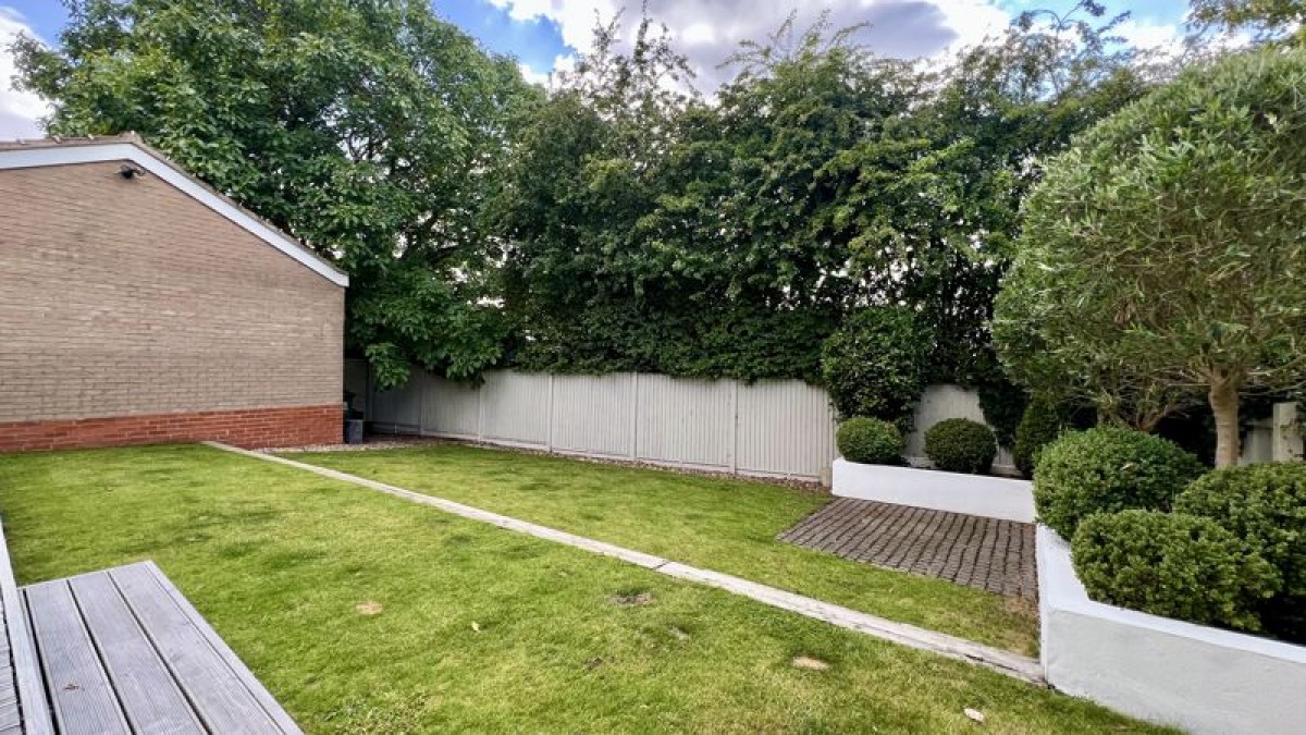 Images for Johnson Drive, Scotter