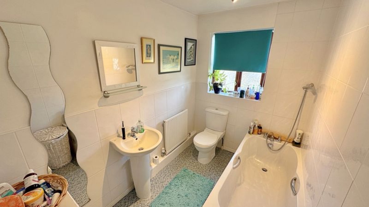 Images for Adelaide Close, Waddington, Lincoln