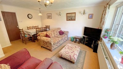 Images for Weir Farm Paddock, Scothern, Lincoln EAID:Starkey & Brown Scunthorpe BID:Starkey&Brown Lincoln