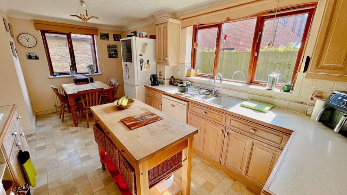 Images for Hackthorn Road, Welton,  Lincoln