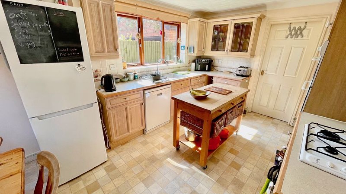Images for Hackthorn Road, Welton,  Lincoln