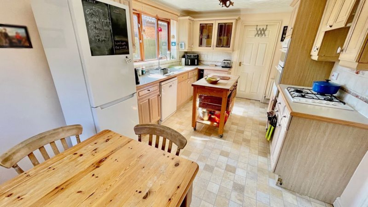 Images for Hackthorn Road, Welton,  Lincoln